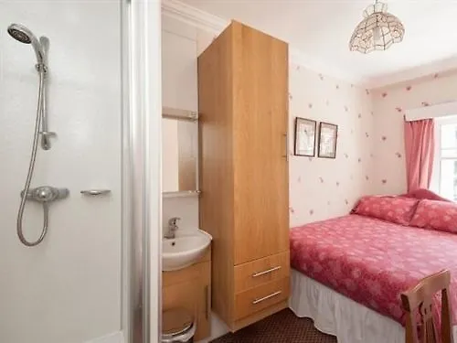 Edinburgh Beachfront B&B